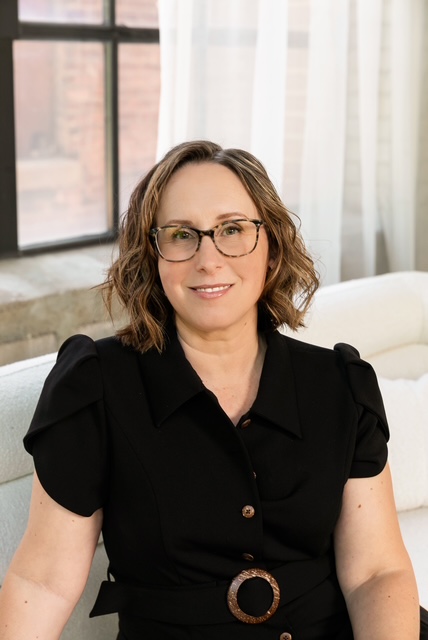 Sara_Headshots-TheMittenTog-30